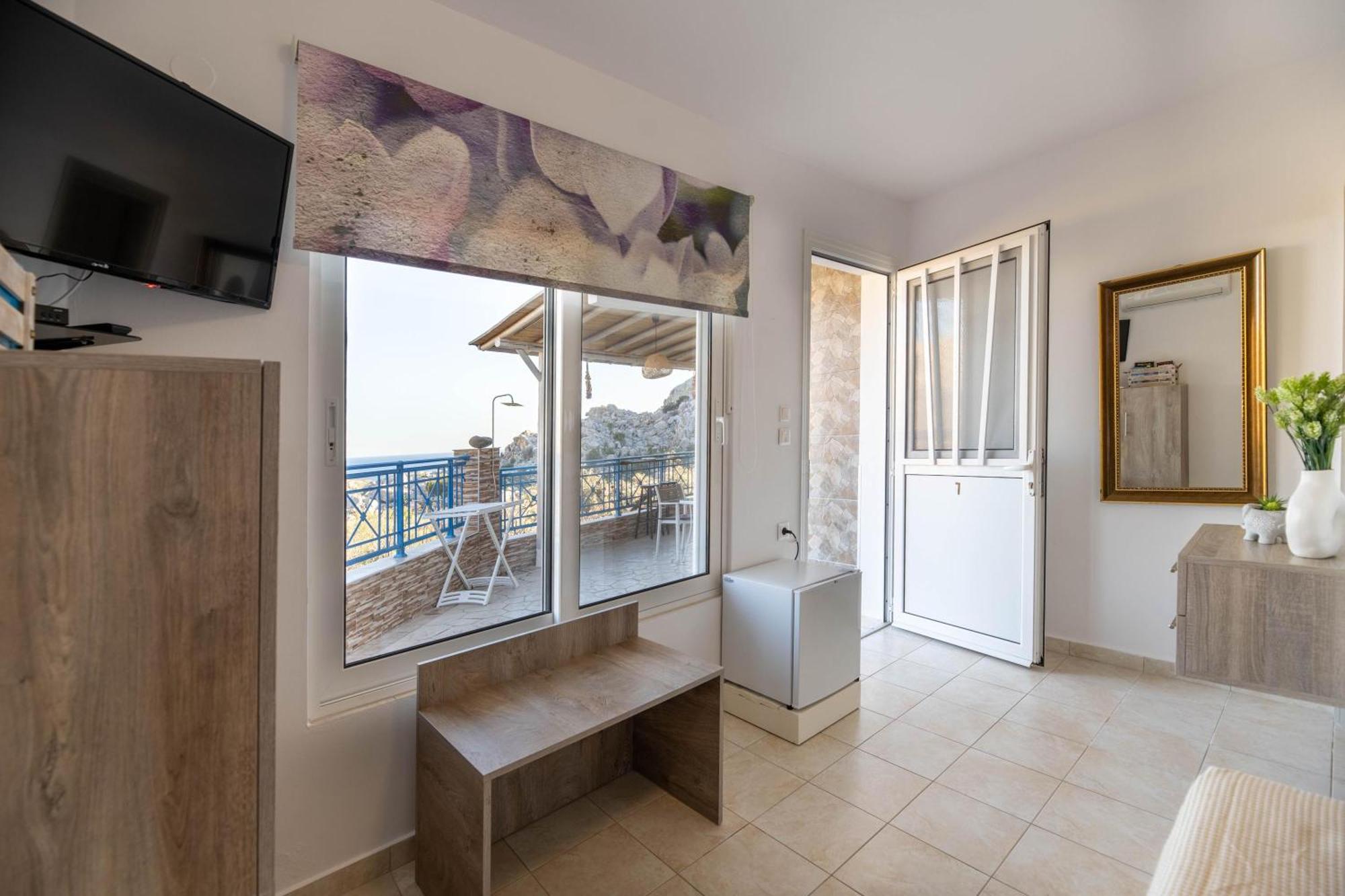 Aperanto Galazio Apartment Archangelos  Exterior photo